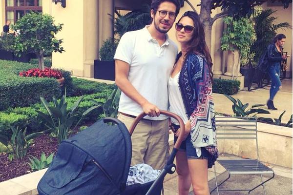 Ima li nešto slađe od ovog? Prvi poklon koji su Rokvići dobili za svoju ćerkicu je stvarno za medalju! (FOTO)