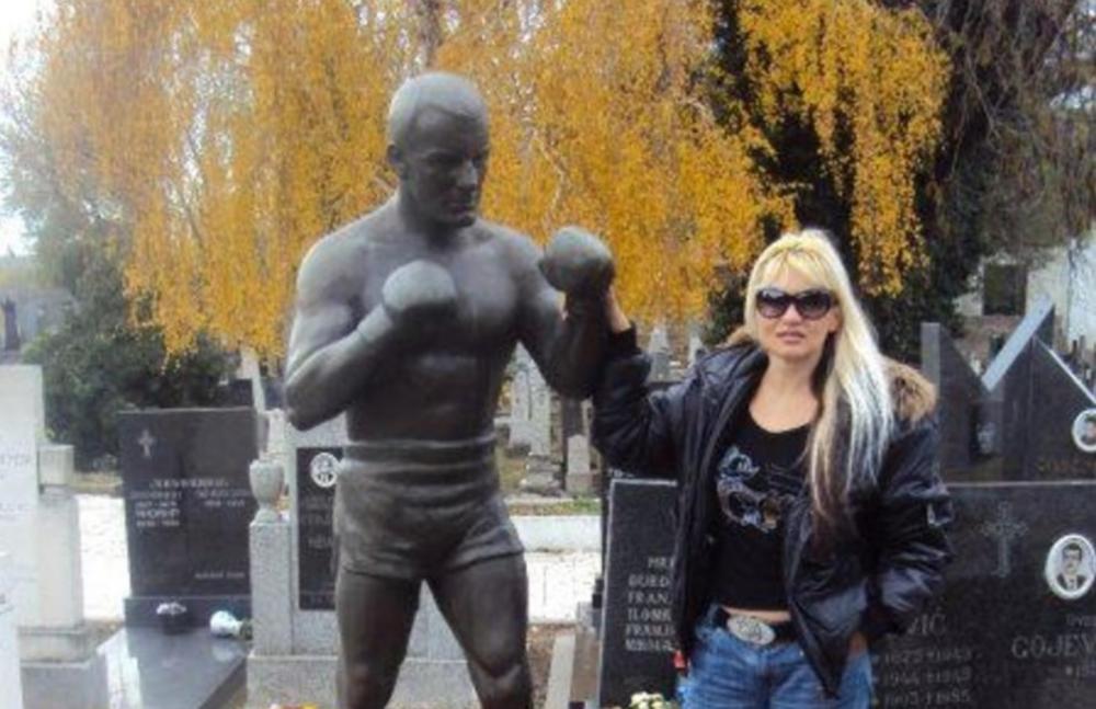PRIČAJU DA SAM MAFIJAŠKA KU*KA, DR*LJA, ALI SLIKE SU BILE LEPE, ZAR NE? Saša je provodila noći sa Giškom, Šijanom..