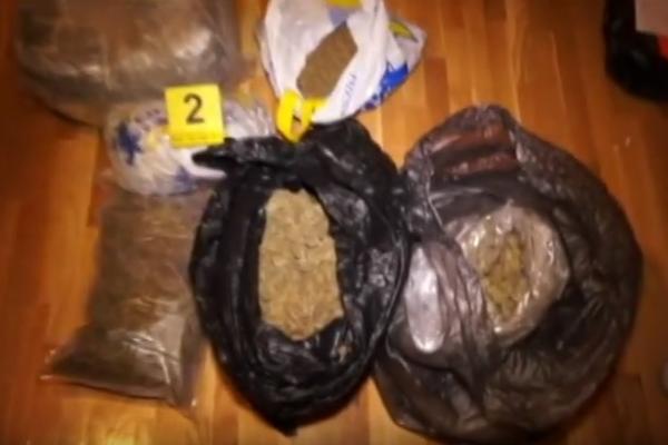 Uhapšen Hrvat sa preko 50 kilograma droge, vredne 30 miliona dinara! (VIDEO)