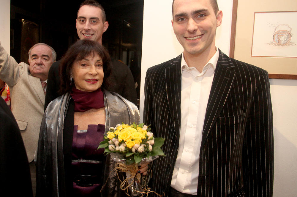 Ženi se princ Mihailo! Svadba će biti bolja od Vilijamove, a evo ko će biti srpska priceza! (FOTO)