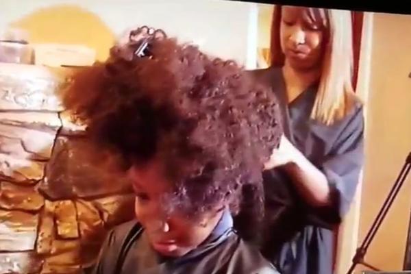 Ovaj dečak osvojio je svet: Sa samo 8 godina uradio je nešto što mnogi od nas nisu nikada! (VIDEO)