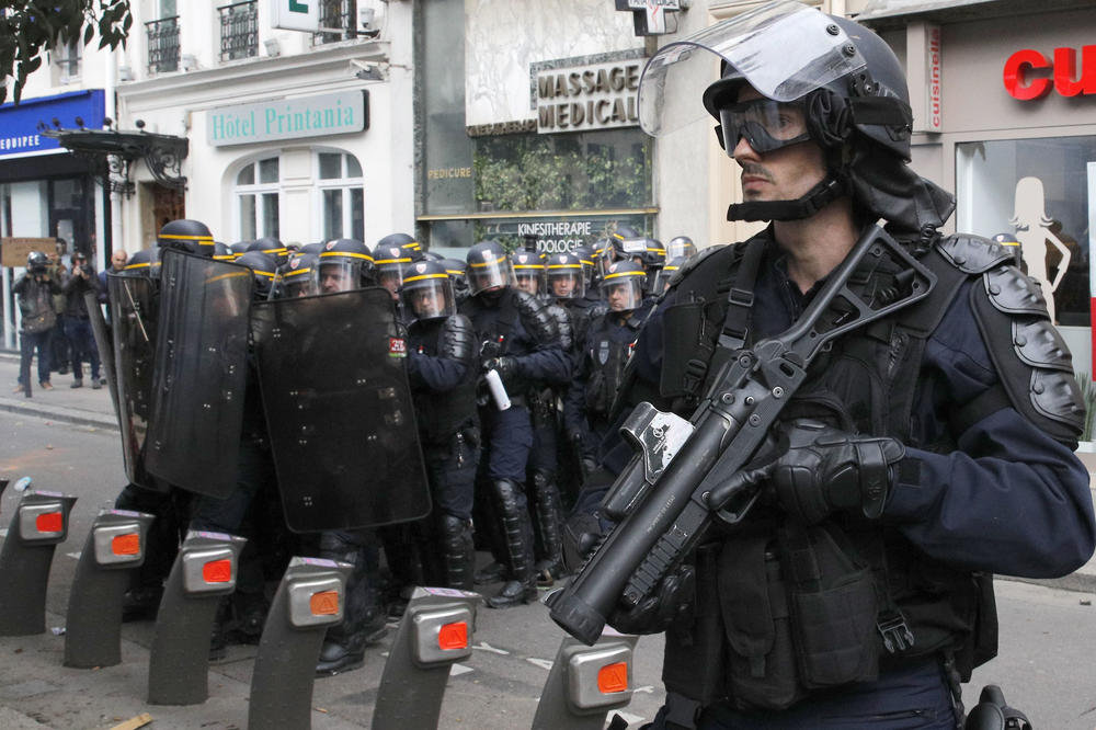 Lažna uzbuna: Talačka kriza u Parizu, odjekivali pucnji! (FOTO) (VIDEO)