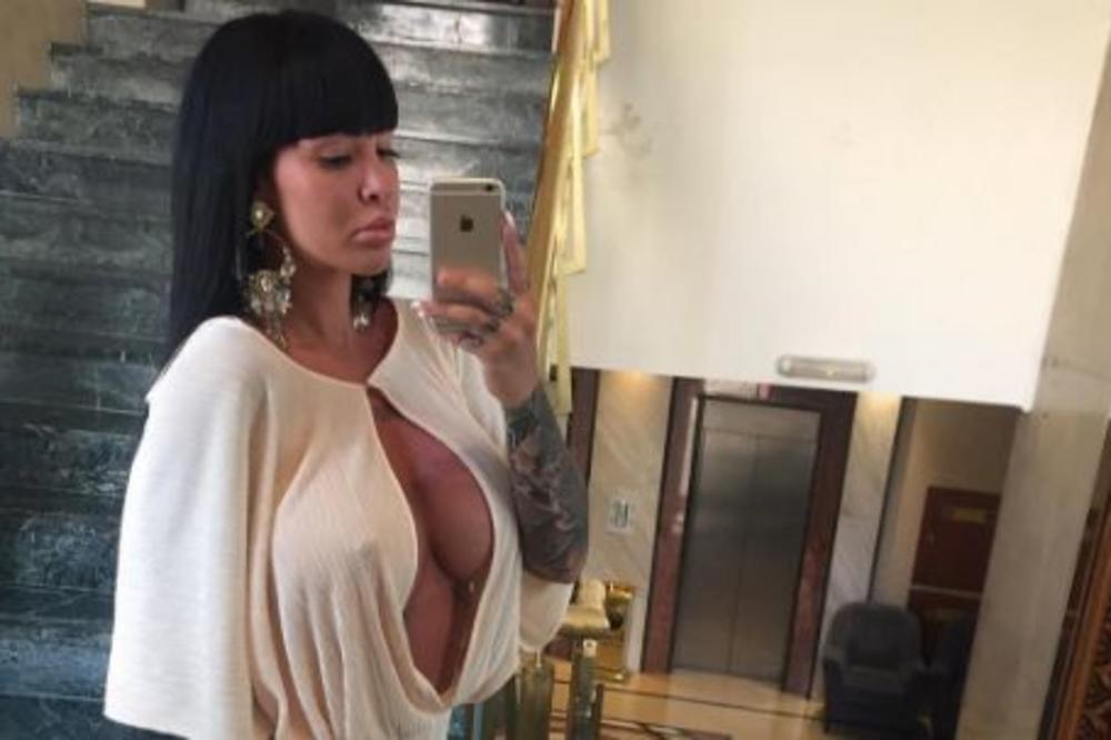 DRAMA ANĐELE VEŠTICE: Nakon tuče i izbacivanja iz Zadruge, završila u Urgentnom, stavili joj KRAGNU, ne može NI DA GOVORI! (FOTO)