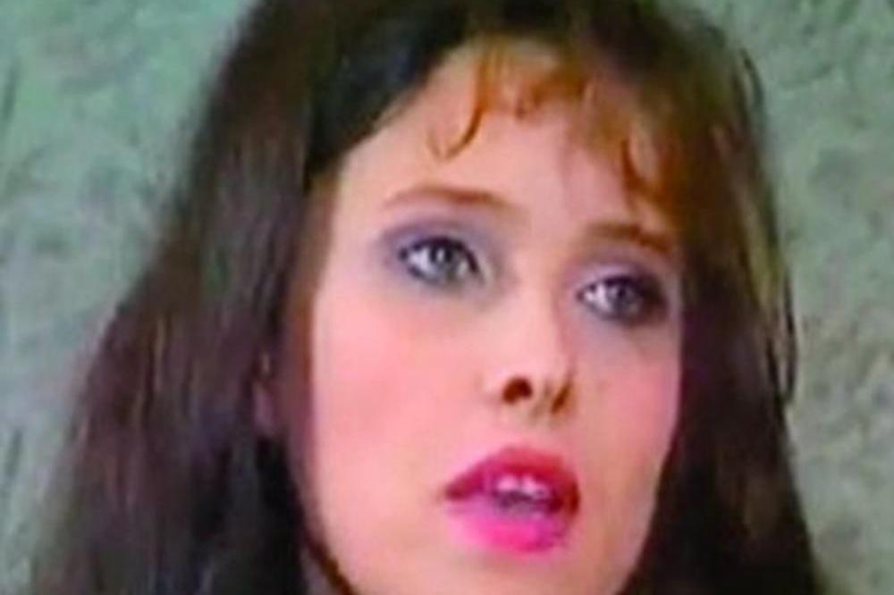 Džurdžina džavolčiču: Đina iz Srećnih ljudi danas izgleda bolje nego ikada, a tek da joj vidite ćerku...  (FOTO)