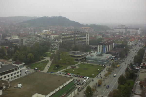 NARODNI POSLANIK iz Leskovca je pravi primer političkog LAKRDIJAŠA i PREVRTLJIVCA koja je Srbija ikada imala!