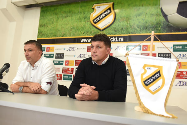 Čuka posle jednog meča opet ostaje bez trenera: Petriću stigao poziv iz Škotske!