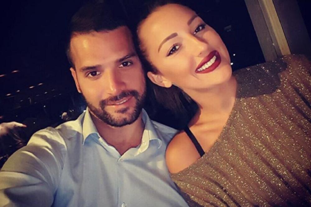 Ovo je Prijovićka dobila od Filipa za rođendan, a evo šta joj je radio celu noć! (FOTO)