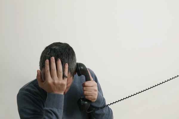 Da li me čujete? DA!  Ako vas okrene nepoznati broj i pita ovo, nikako ne odgovarajte, evo iz kog razloga!