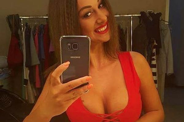 Maca Diskrecija ulazi u Zadrugu i već PRAVI HAOS: Soraja je PVC, Zoran amater, biću nekulturna, a ko me bude dirao... (FOTO)