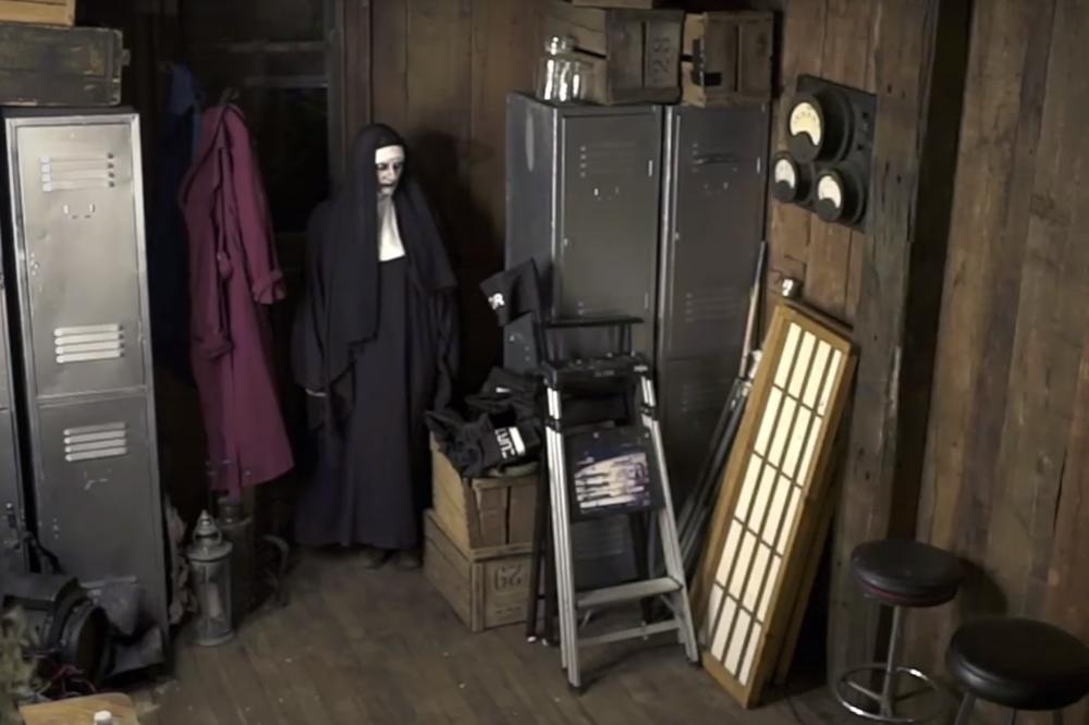 Posle projekcije filma su zvali ljude u bekstejdž, a tamo im se dogodilo nešto jezivo! (VIDEO)