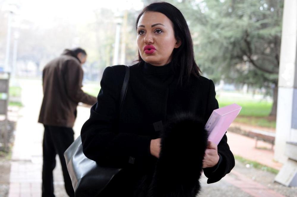 Jelena Nađ tražila pomoć od bivšeg muža: Molim te, vodi sina, preti mi da će me prebiti!