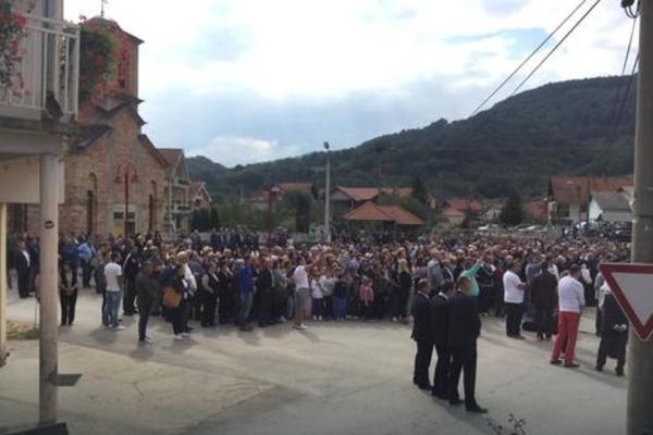 Ovo selo zovu srpskom Severnom Korejom, otkrivamo i zašto! (VIDEO)