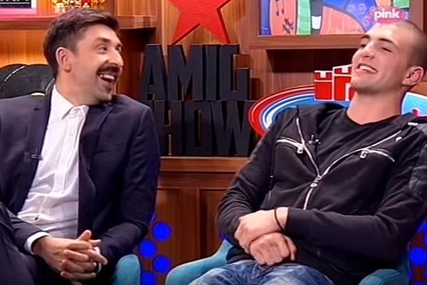 Veljko zadao najbolniji udarac Maši uživo kod Amidže! Kakav šamar u direktnom prenosu! (FOTO)