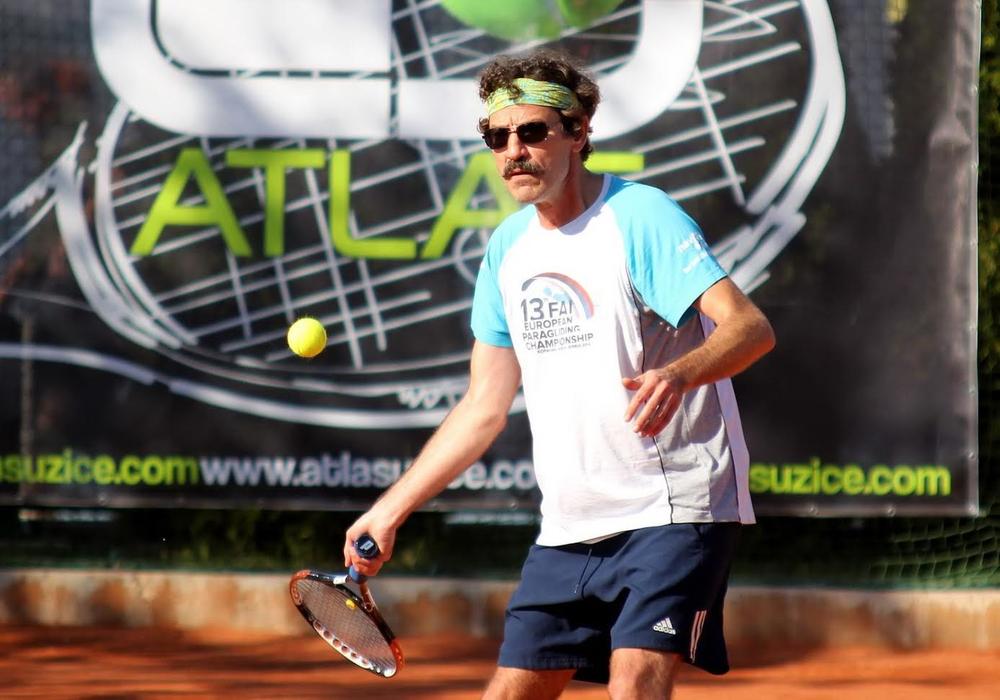 Gagi ne odustaje od aktivnosti