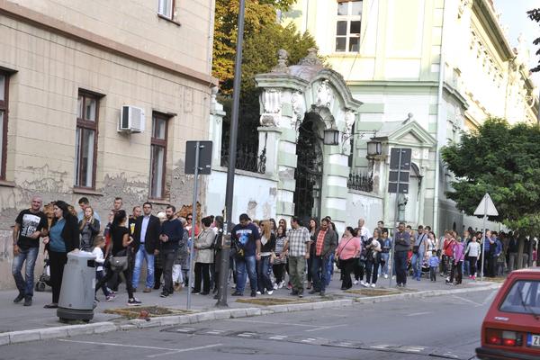 U ZRENJANINU SE HITNO REAGOVALO: Samo u ovom Srpskom gradu POTREBNO uvođenje POSEBNIH epidemioloških MERA?