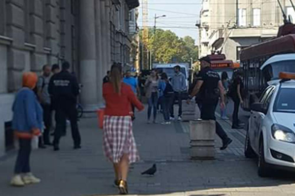 Komunalci u novoj akciji maltretiranja građana: Studenti Filološkog besni zbog ove scene (FOTO)