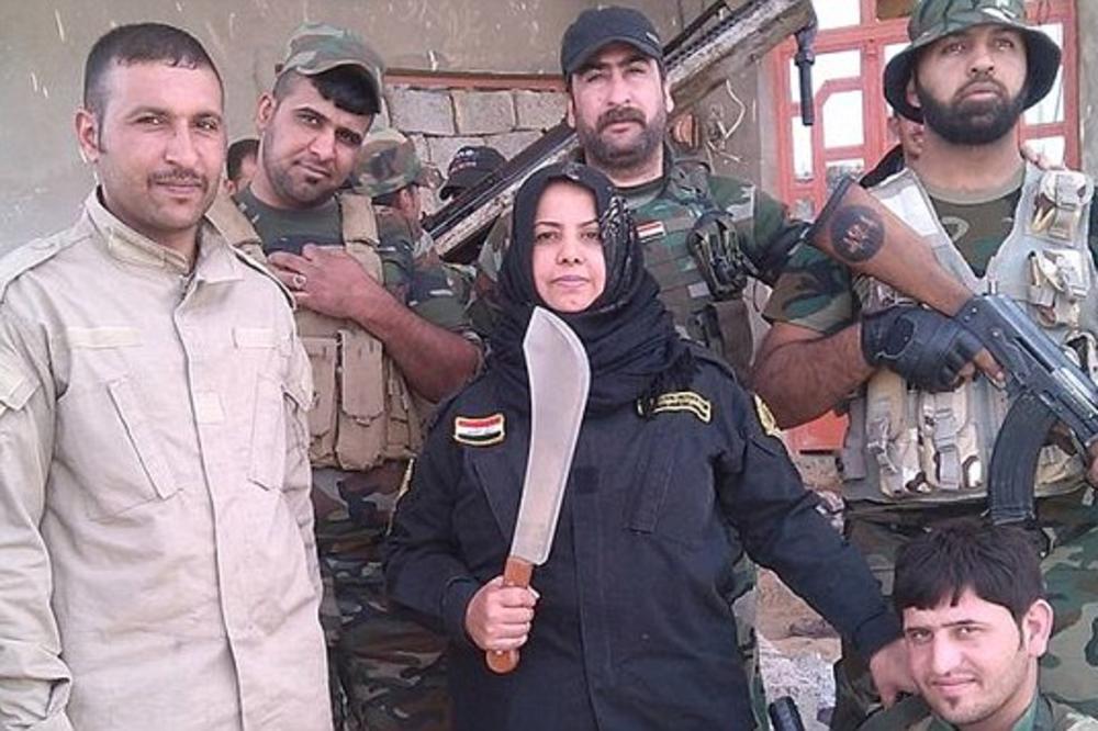 ŽENE ISIS-A HTELE DA ZAPALE MLADU BRITANKU! Smetao im njen način oblačenja i to što se šminka