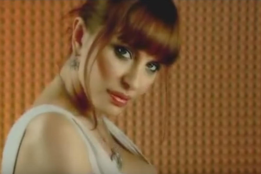 Bila je žena fudbalera, ali to joj nije išlo od ruke: Sada je snajka najbogatije porodice u Srbiji! Ovo je njena priča...