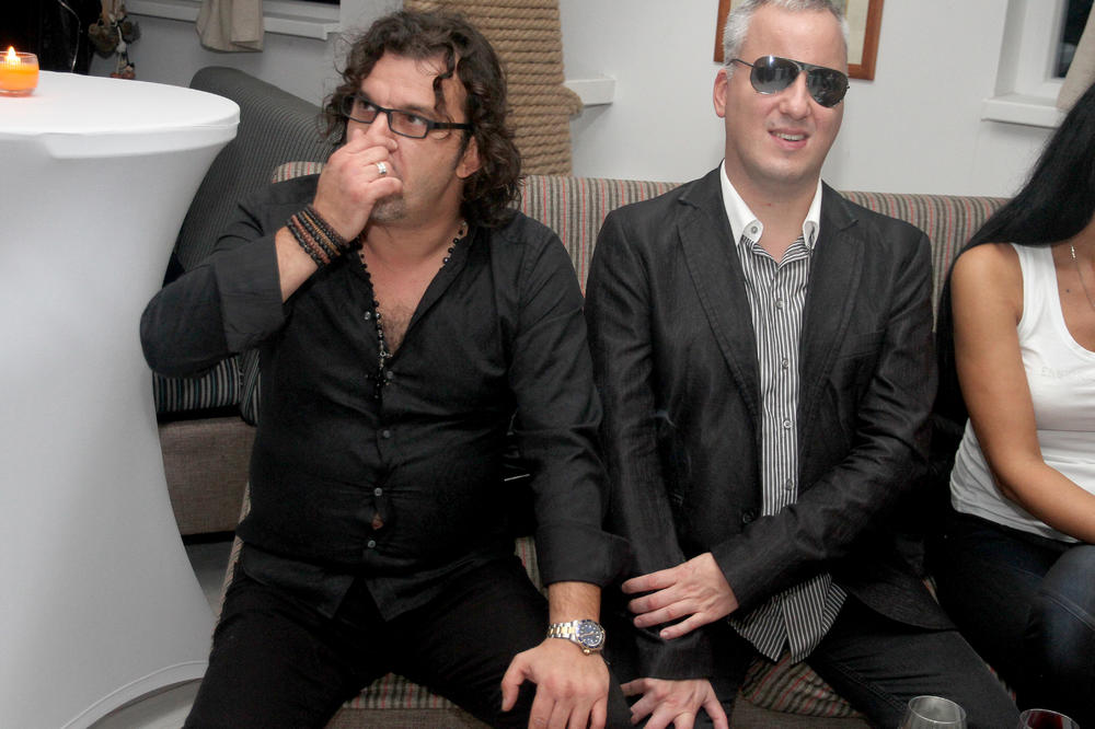 Jeziv detalj provlači se kroz  pesme Saše Matića i niko ga nije provalio! A Marina Tucaković je... (FOTO) (VIDEO)