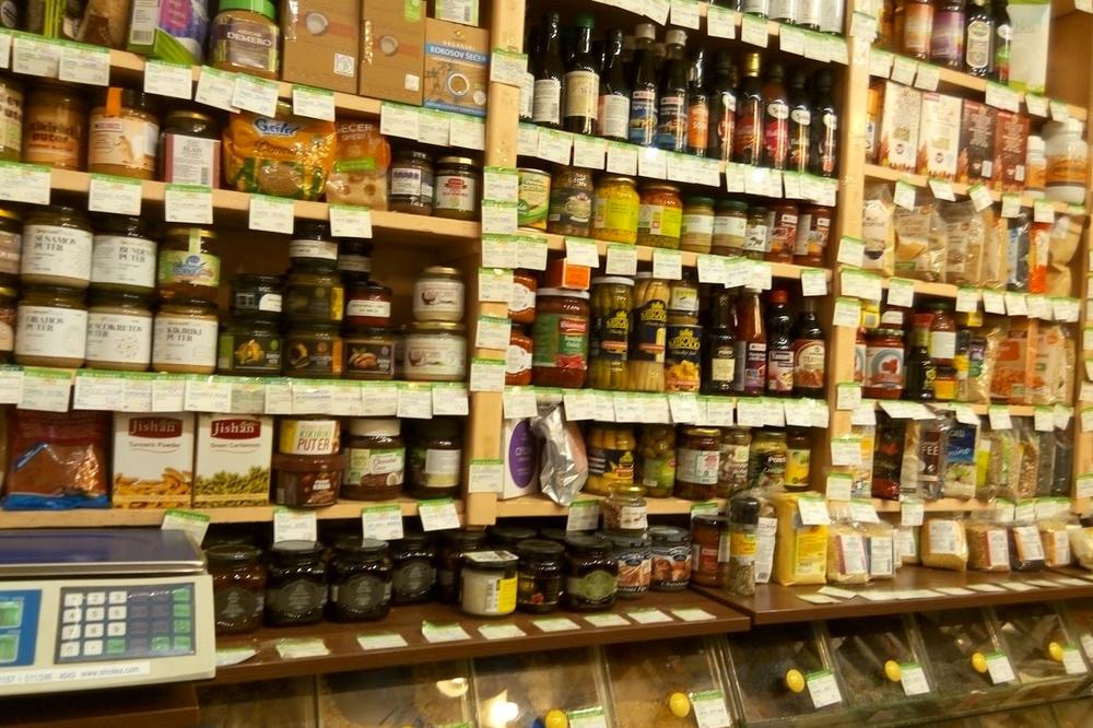 SRPSKA DOKTORKA RASKRINKALA PRODAVNICE ZDRAVE HRANE: Pojedine ''ZDRAVE'' namirnice su pravi HOROR ZA ORGANIZAM!