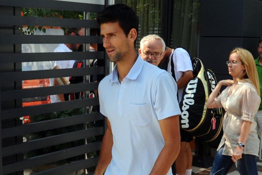 Novak Đoković ima omiljenu prodavnicu u centru BG! Oduševiće vas šta sve tamo kupuje! (FOTO)