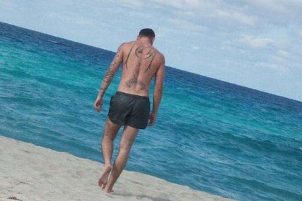 Vanbračni sin Marinka Rokvića opisao prvo viđenje sa ocem: Rodio se iz susreta, a o reakciji pevača svi brujali