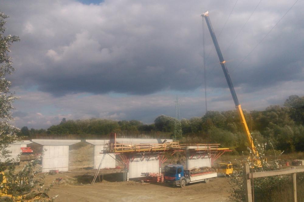 Havarija na Kolubari: Radnik povređen, ceo Obrenovac bez struje (FOTO)