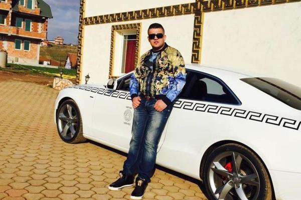 Nosim gaće od 188 evra i čarape od 45 evra: Ispovest Šenkija Versaćea, Albanca o kojem priča cela Srbija! (VIDEO)