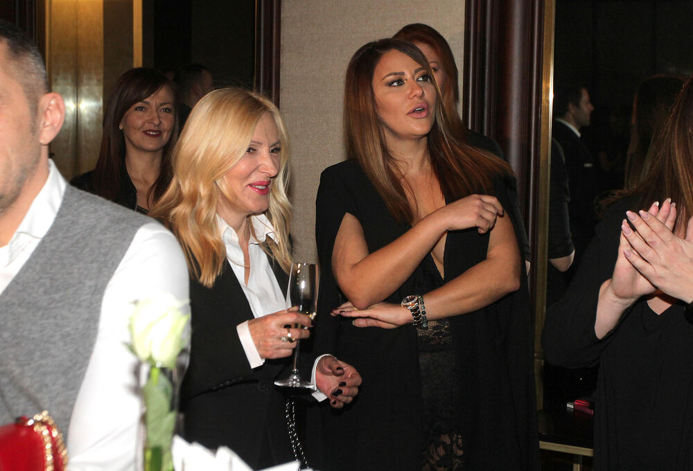 Miljana Nikolić, Ana Nikolić