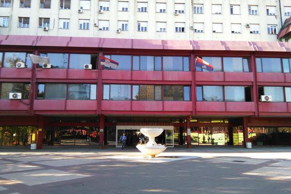 VAKCINACIJA I NA EKONOMSKOM FAKULTETU! Punkt će biti otvoren sutra i prekosutra