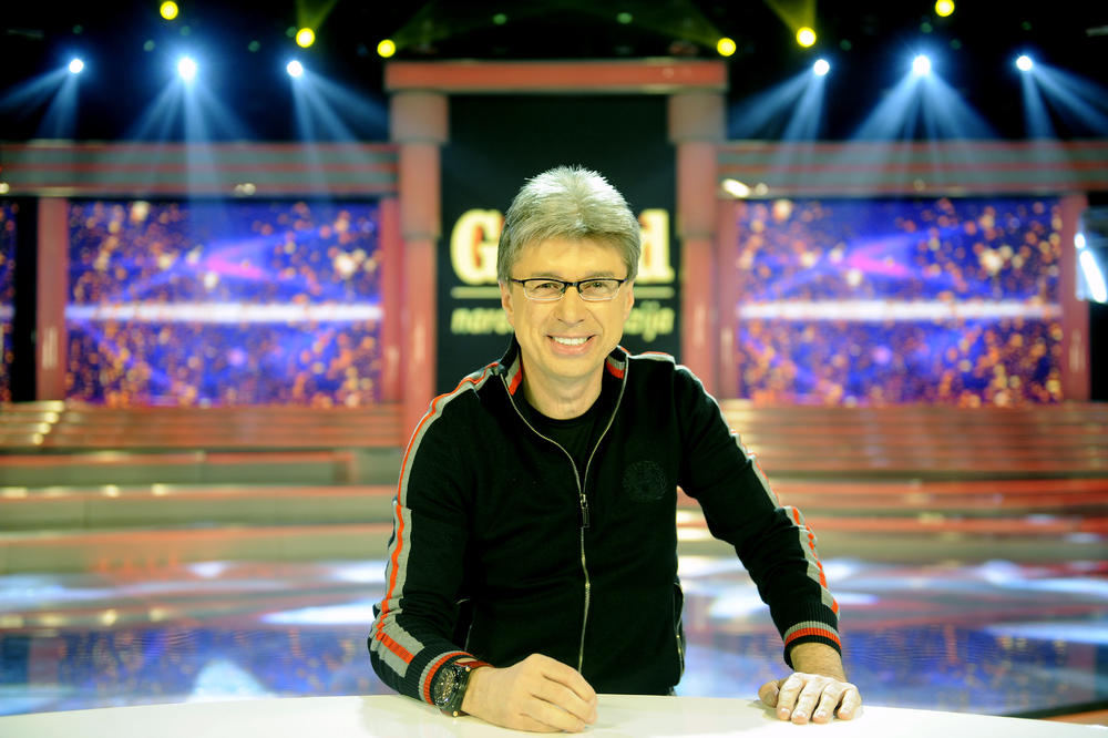 POPOVIĆ GA IZBLAMIRAO KAO NIKO DO SAD! Pitao je pevača koliko ima kila, ALI OVO NIJE OČEKIVAO! (VIDEO)