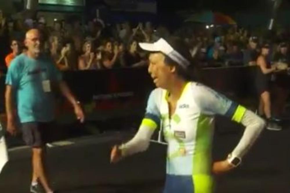 Ona je inspiracija svima! Preživela je požar, amputirana su joj četiri prsta, ali je izdržala najteži trijatlon na svetu! (VIDEO)