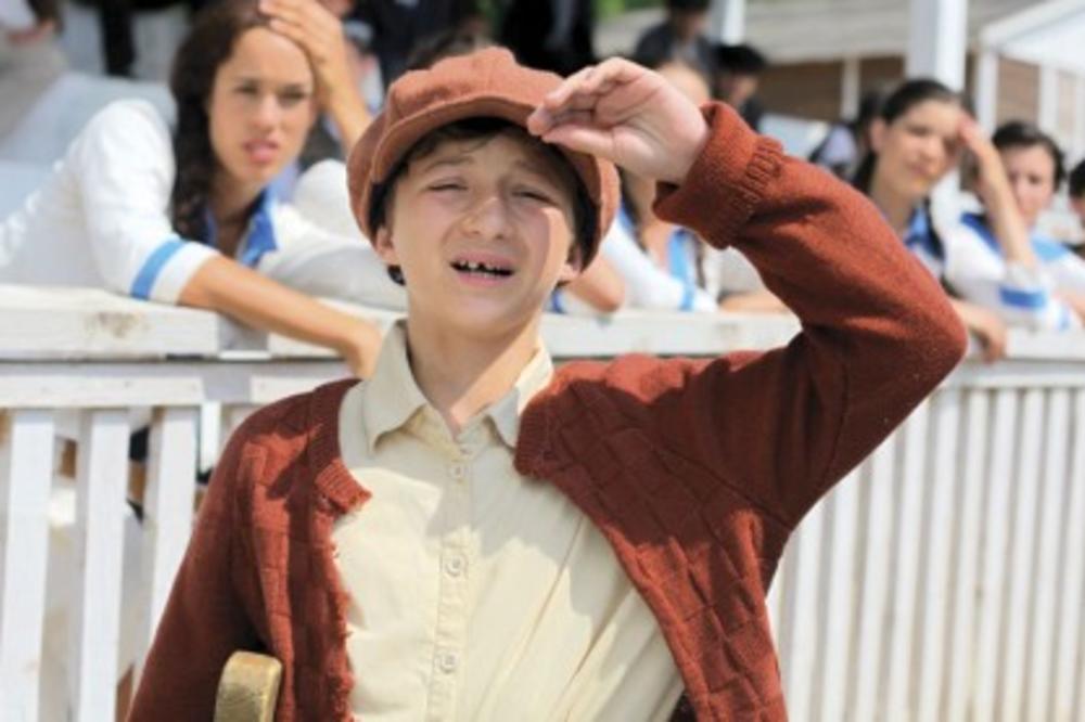 MA OVO NIJE ISTI ČOVEK! Ljudi ostanu FRAPIRANI kad vide kako DANAS izgleda MALI STANOJE iz "Montevidea"