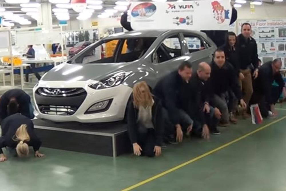 Opala! Posle snimka radnika koji kleče, inspekcija stigla u Juru! (VIDEO)