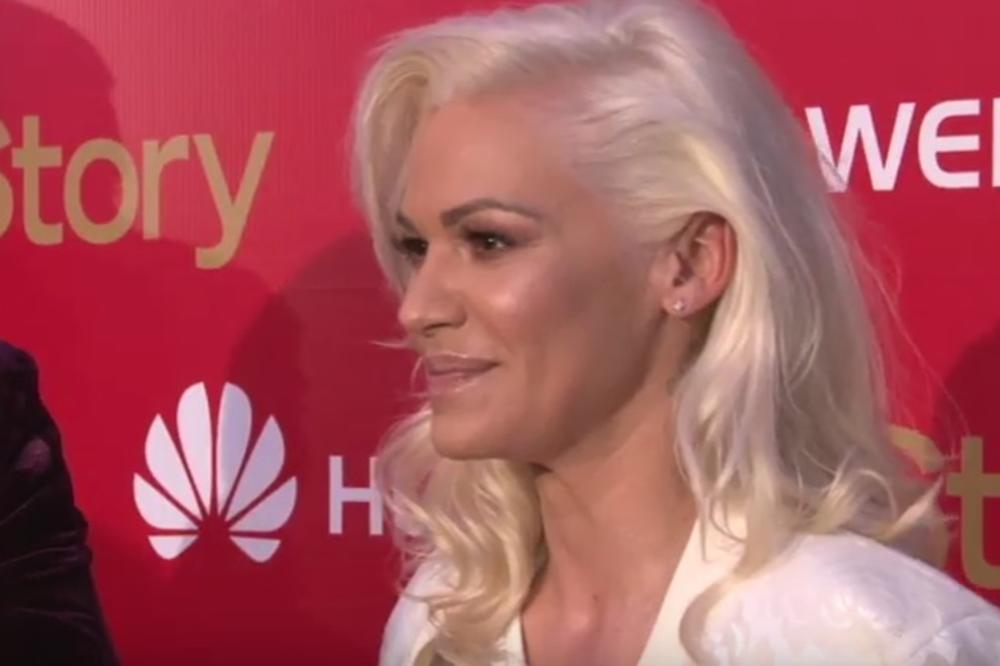 Nataša Bekvalac kao prava snežna kraljica: Na njoj zaista sve vrišti!