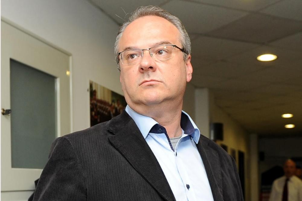 SERTIĆEVO UHLEBLJENJE: Nova fotelja za bivšeg ministra!