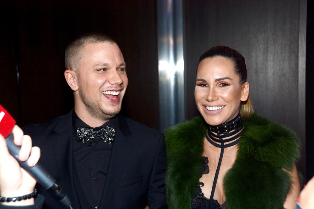 Niki razrešila misteriju: Evo zašto 2 nedelje nakon porođaja izgledam kao da se nisam ni porađala! (FOTO)