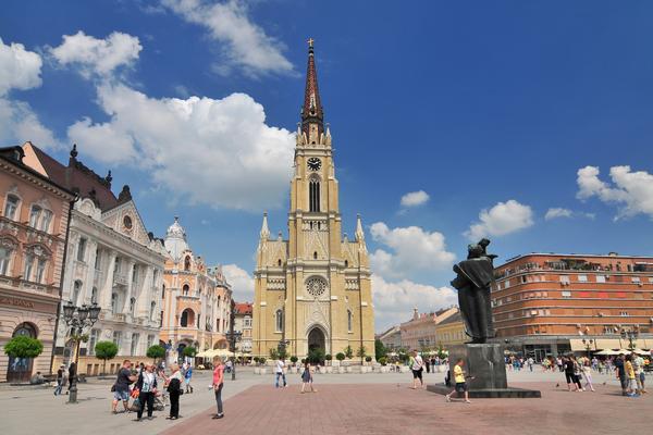 Za uklanjanje žvaka sa novosadskih ulica sedam miliona dinara