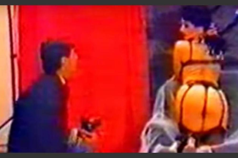 Otkriven neviđeni jugoslovenski skandal: Snimak poznate srpske pevačice-slikaju je golu kao maloletnicu! (VIDEO) (18+)