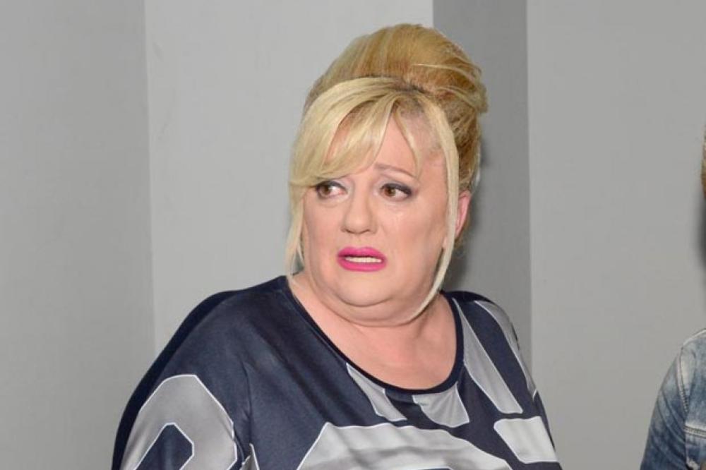 VESNA RIVAS OTVORENO: Napila sam se pa SILOVALA muškarca! (FOTO)