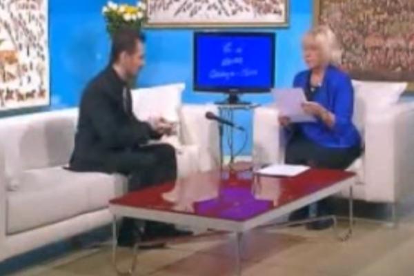 Srpska novinarka uništila ČOVEKA KOJI JE PREVARIO CEO SVET! (VIDEO)