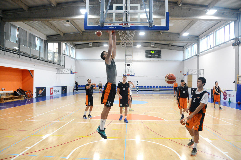 KSS POSLAO ULTIMATUM: Tri kluba će snositi posledice ako ne budu hteli da igraju KLS!