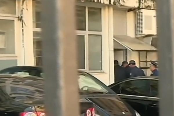 NASRNUO NA STRICA I NJEGOVU NEVENČANU SUPRUGU! Dvostruko ubistvo na Cetinju, uhapšen osumnjičeni!