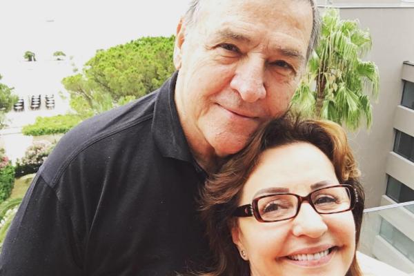 PROBUŠILA KAŠIKU DA BI GA ZADRŽALA: Evo kako Bekuta zavodi starog LAFA! (FOTO)