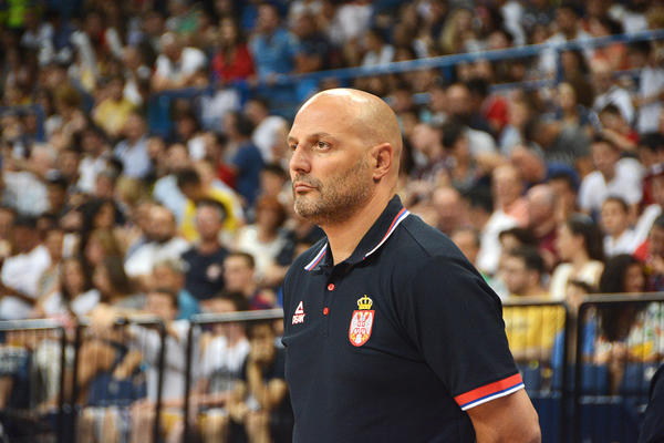 Sale, tu sam! Dobro poznati američki košarkaš se ponudio reprezentaciji Srbije! (VIDEO)