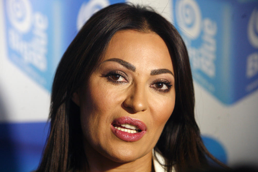 VIC NA KOJI ĆETE PROSUTI SUZE: Ulazi CECA u pekaru i traži...