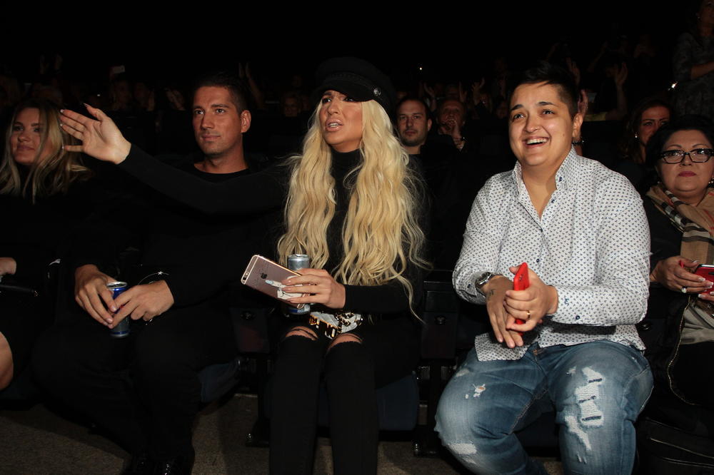 KOLAPS NA FEJSBUKU I TVITERU! JK i Marija Šerifović napuštaju Zvezde Granda?! (FOTO)