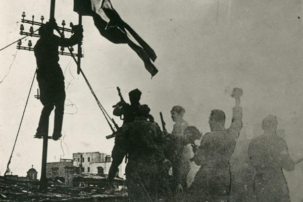 On se popeo na vrh Albanije da objavi slobodu Beograda - njegova tragična sudbina para dušu!