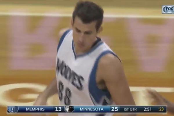 Bjelica dobar, ali su navijači više komentarisali novu frizuru, fanovi Detroita besni što nema Bobija! (VIDEO)