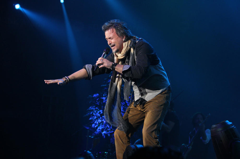 Evo šta Džiboni upeca ode na pecanje! Jako je intimno! (VIDEO)